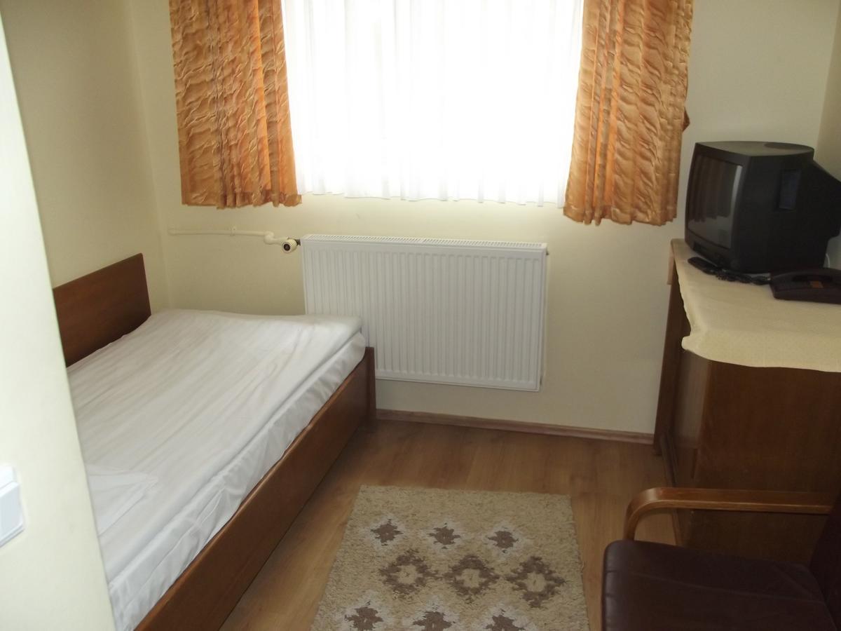 Osrodek Edukacji Ekologicznej Wilga Hotel Górzno Esterno foto
